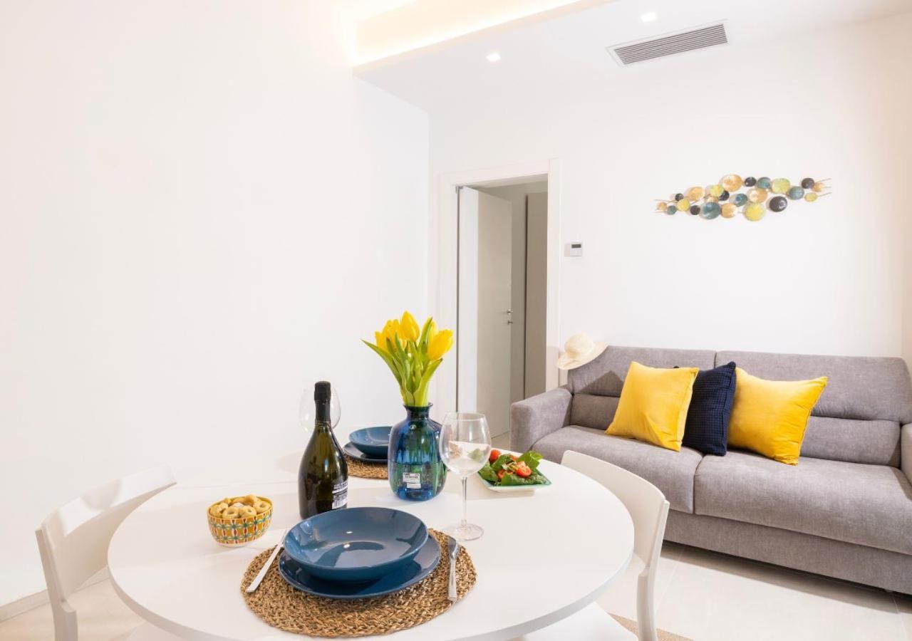 비에스테 Coppa Carrubo Residenza 아파트 외부 사진